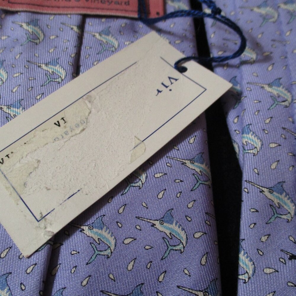 Mens Vinyard Vines Swordfish Necktie NWT - Picture 4 of 4